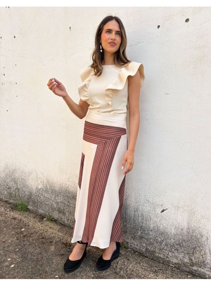 Sleeveless short top with ruffle detail