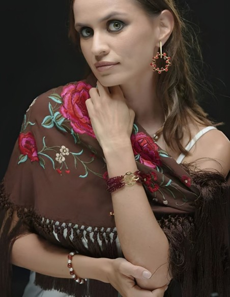 Boucles d'oreilles en or avec pierres semi-précieuses rouges