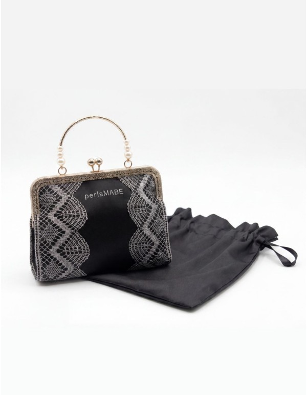Sac noir avec dentelle au fuseau faite à la main et...