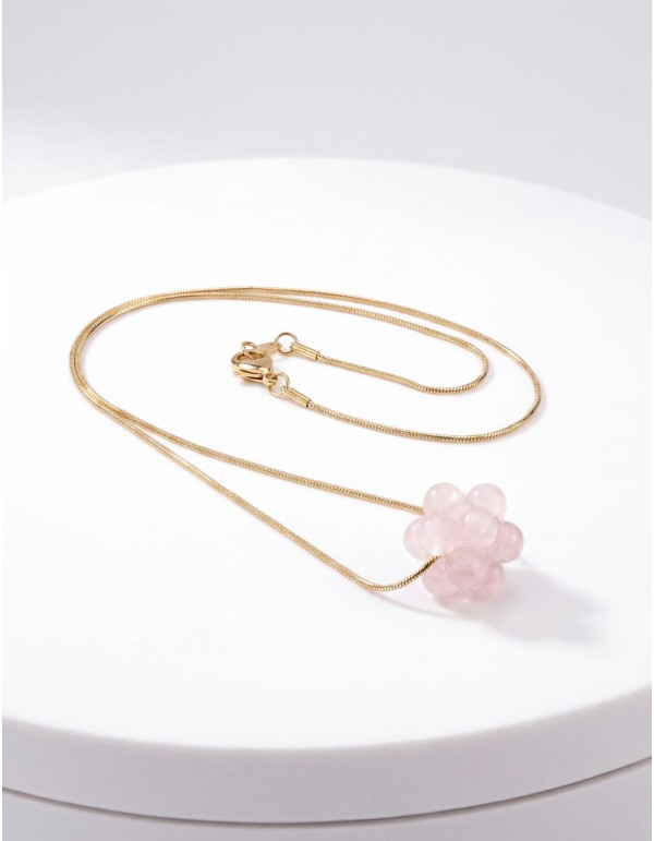 Colgante con fina cadena de acero con baño de oro y con cuarzo en rosa