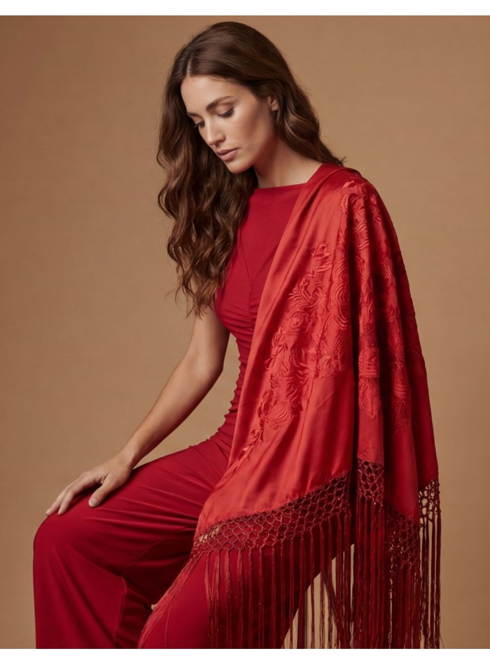 Mantón de Manila rojo pequeño bordado a mano...