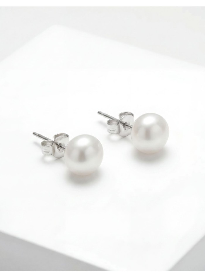 Small and elegant white pearl earrings