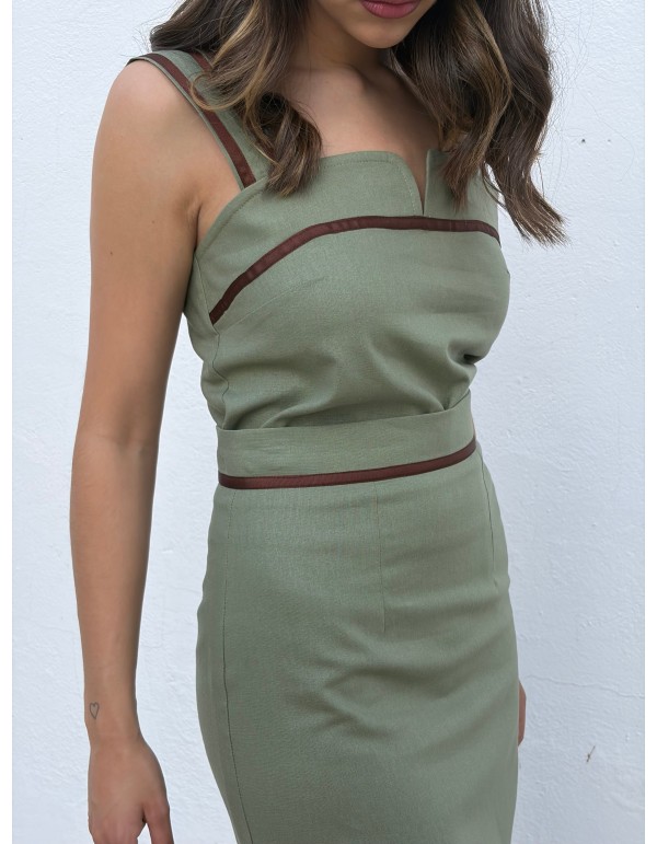 Two-piece khaki set with brown embroidery 2