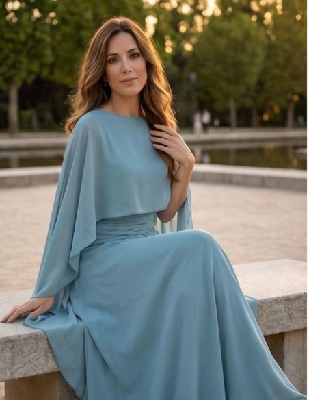 Capa de gasa turquesa empolvado para invitada