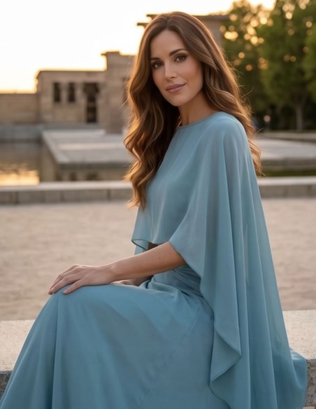 Capa de gasa turquesa empolvado para invitada