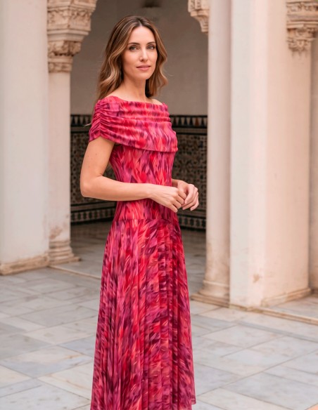 Long midi dress in strawberry tones with multiposition neckline