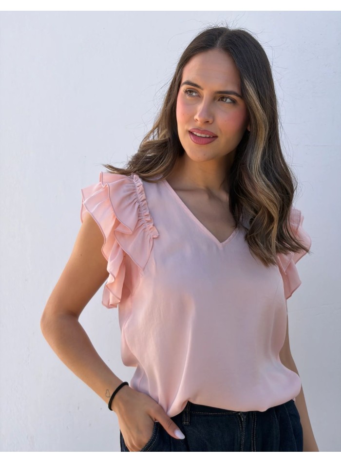 Blouse with subtle V-neckline and ruffled sleeves