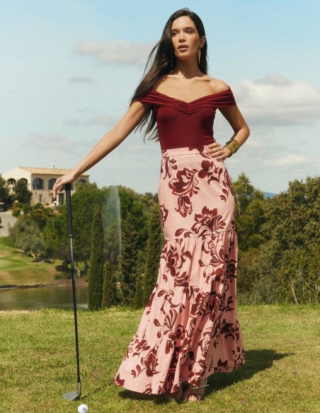Top en tulle marron avec encolure bardot drapée