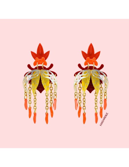 Pendientes con diseño de escarabajo en varios colores