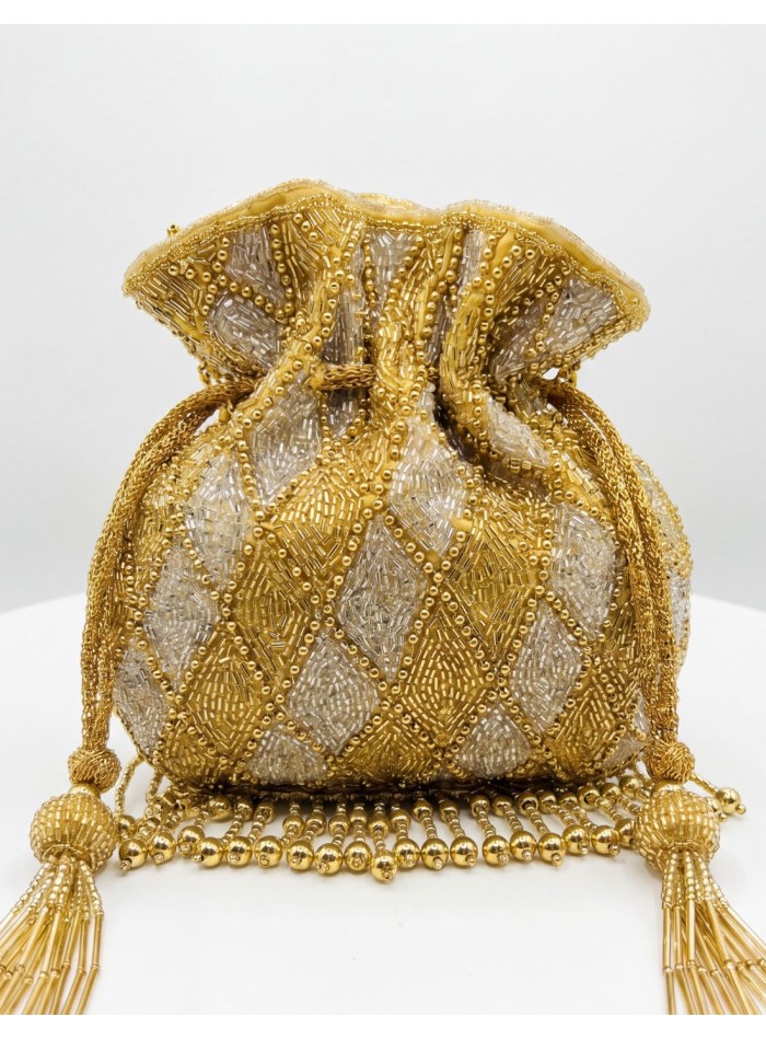 Bolso bombonera con abalorios y flecos dorado y plata para invitada