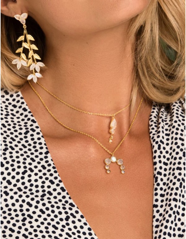 Half moon shaped necklace with rounded stones 2