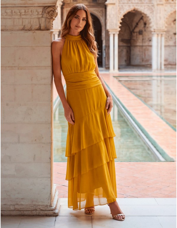 Robe midi moutarde avec encolure licou et jupe volantée
