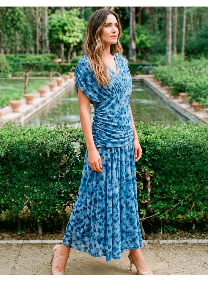 Robe midi imprimée bleue avec encolure dos nu...