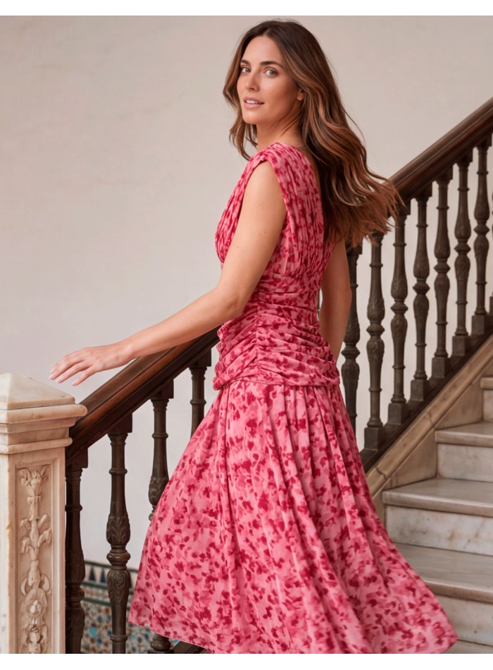 Robe midi imprimée rose avec décolleté en V et...