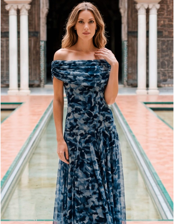 Vestido midi estampado floral azul marino para invitadas