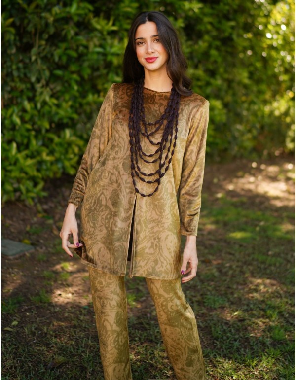 Printed velvet blouse and pants set