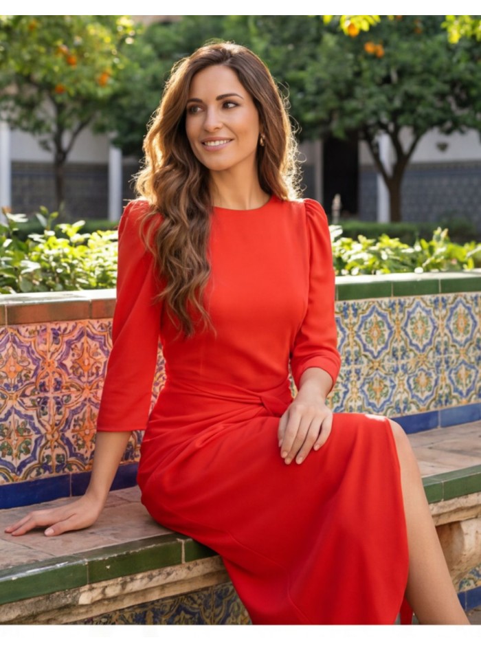 Vestido midi rojo con detalle de nudo para...