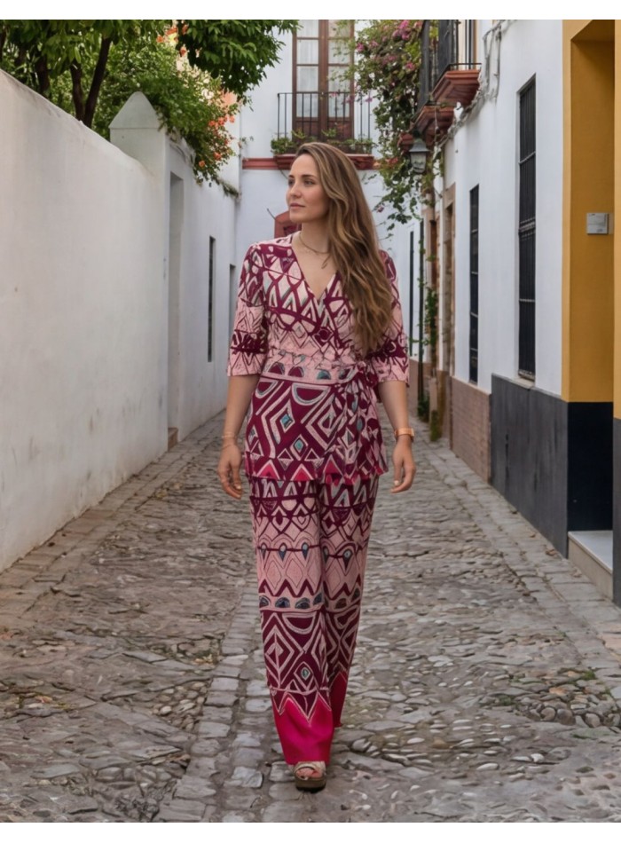 Ensemble veste et pantalon imprimés