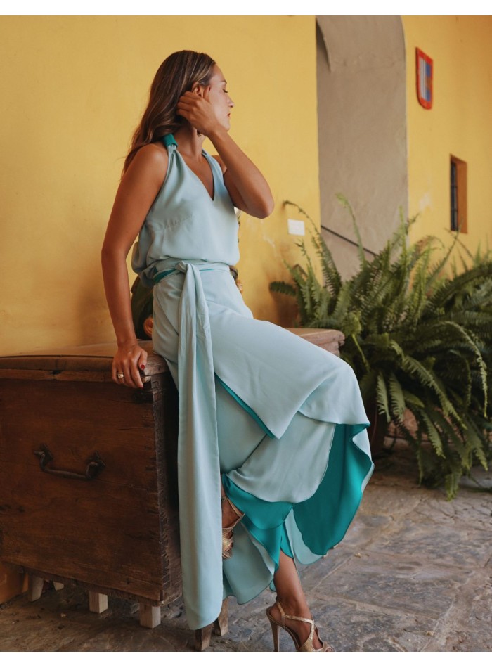 Guest ensemble with open back top and midi skirt