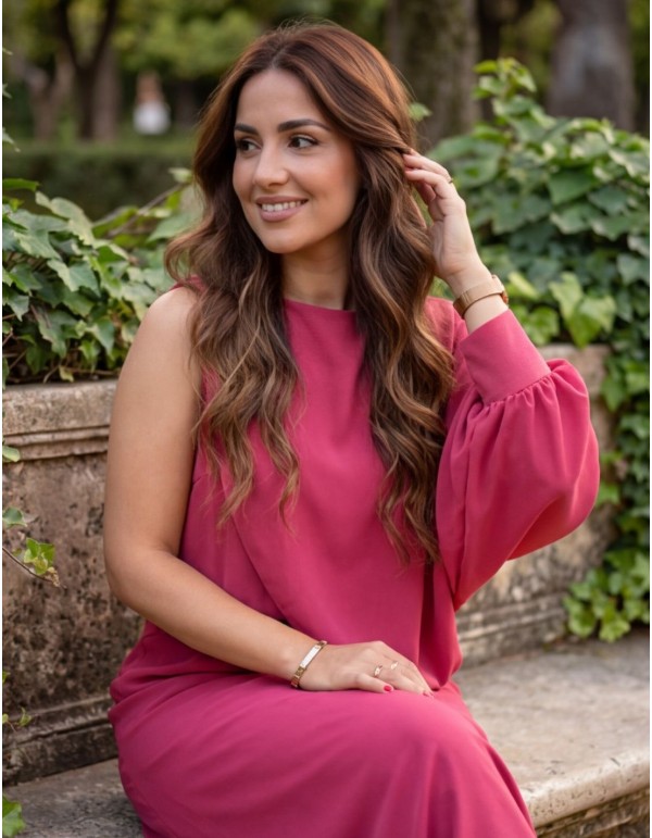 Robe midi rose à manches cape et drapée à la taille 2