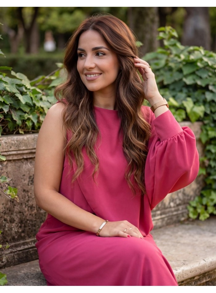 Vestido midi rosa con manga capa y drapeado en...