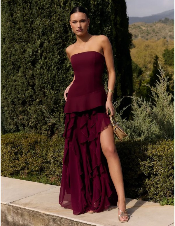 Long burgundy strapless dress with corset and chiffon skirt 2