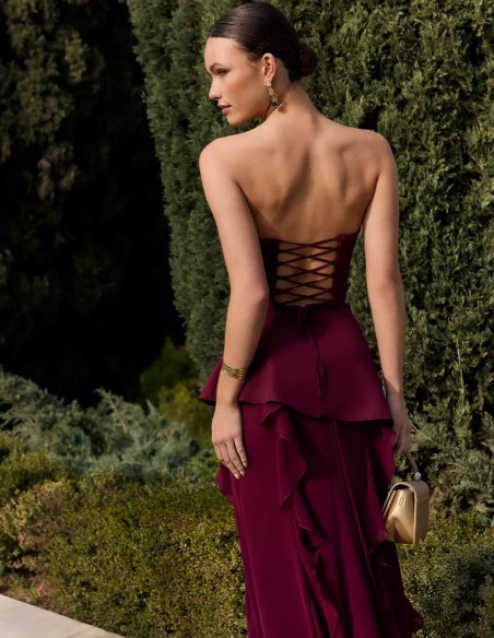 Robe longue à bretelles avec corset et jupe en mousseline de soie, de couleur bourgogne