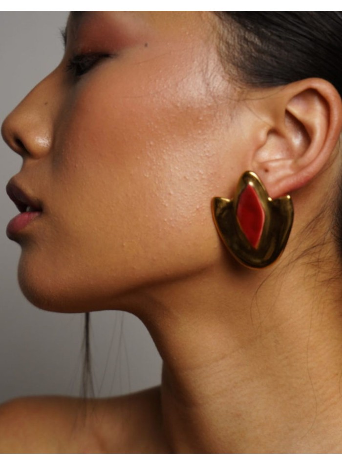Pendientes maxi geométricos con detalle esmaltado