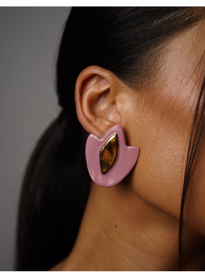 Geometric maxi earrings with enameled detail