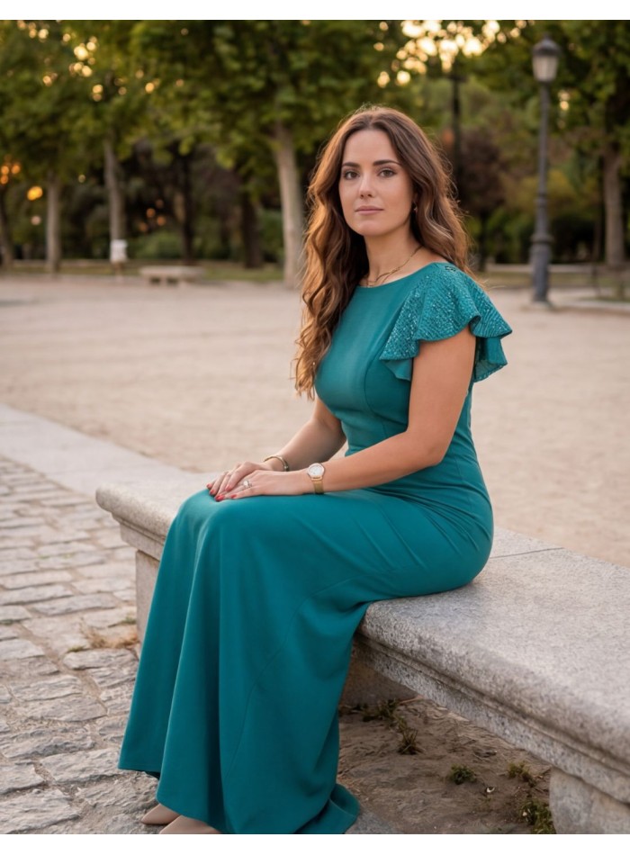 Robe d'invité longue avec manches courtes...
