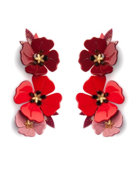 Pendientes largos de flores en color rojo