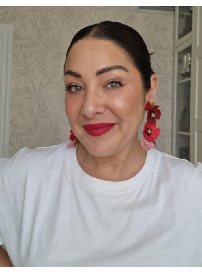 Boucles d'oreilles longues fleurs rouges