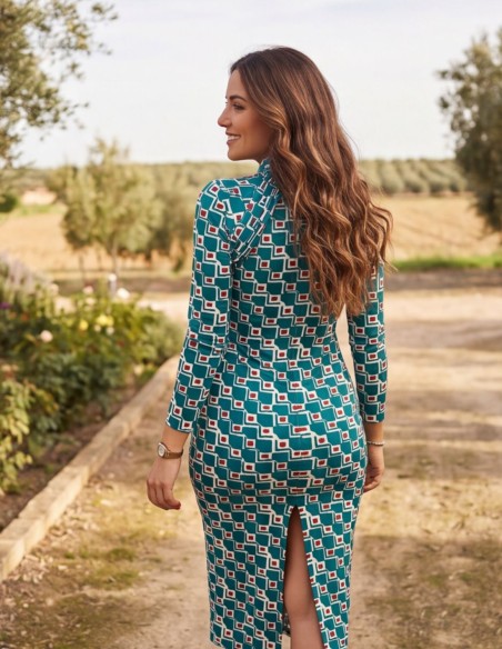 Vestido midi estampado verde azulado con escote lágrima