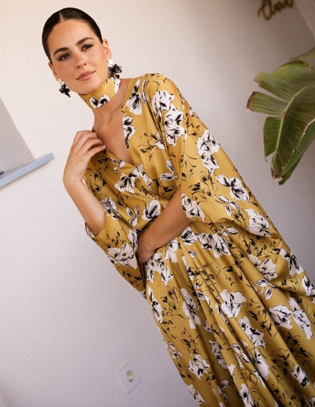 Mustard floral print kaftan with V-neck sleeve and neckline