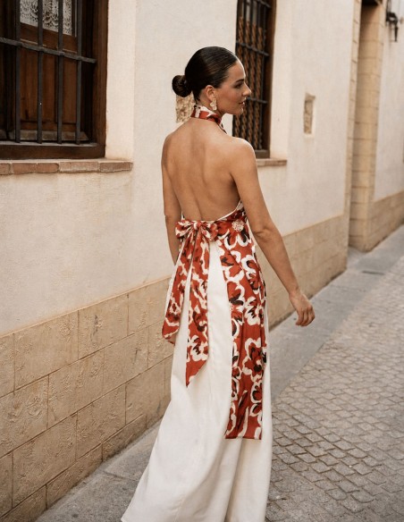 Top largo estampado de flores con cuello halter