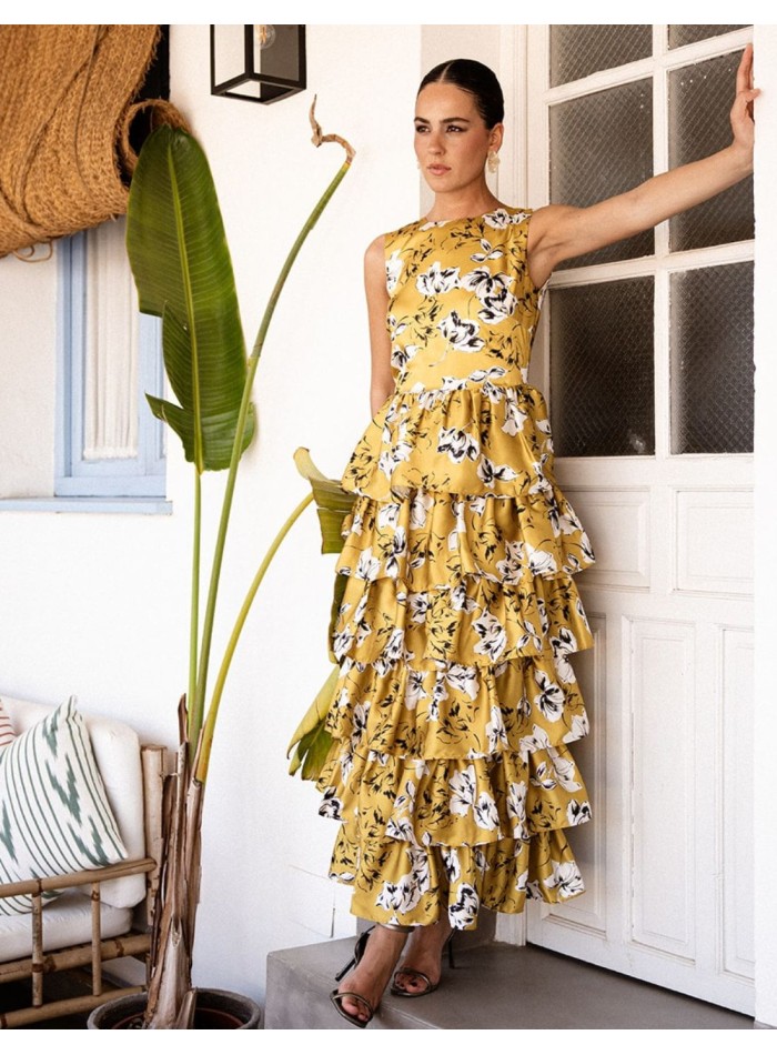 Vestido midi mostaza con estampado de flores y...