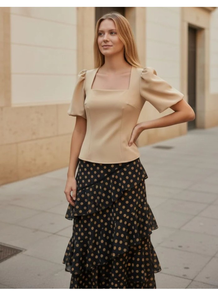 Top d'invité beige à manches bouffantes et...