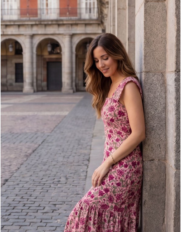 Vestido midi rosa con estampado de flores 2