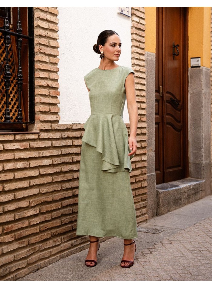 Falda midi evasé verde para invitada