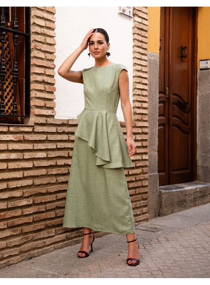 Falda midi evasé verde para invitada