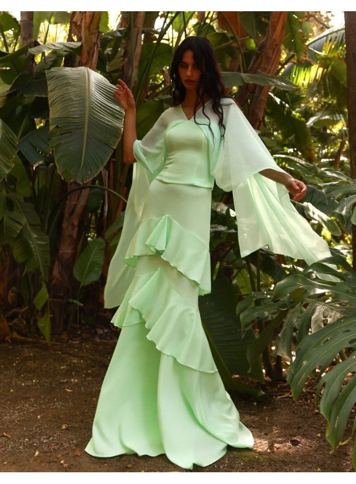 High-waisted long skirt with ruffles