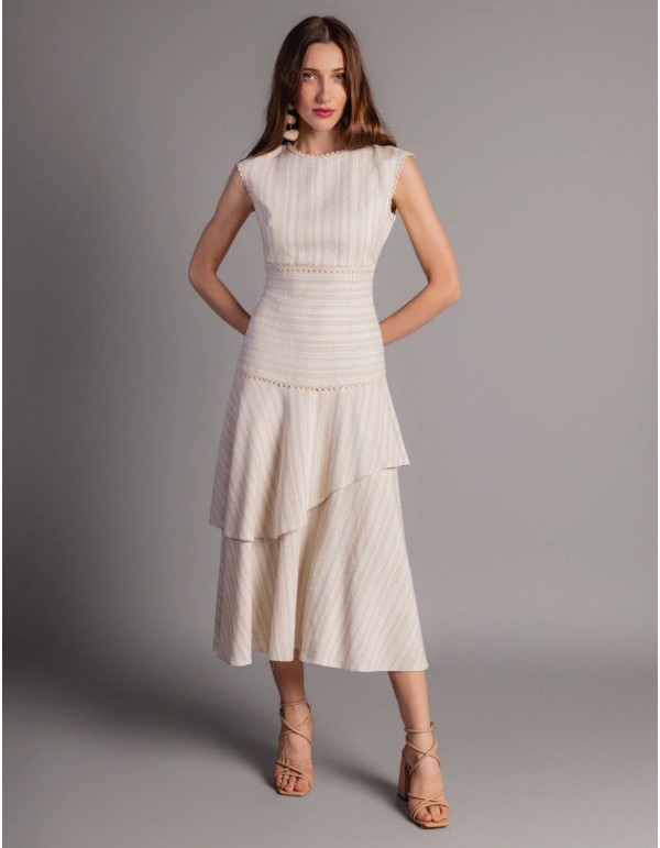 Robe midi en lin beige à volants