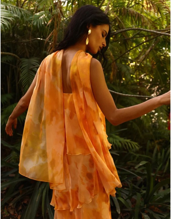 Long strapless dress in orange tones print 2