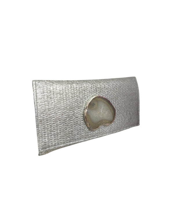Jute clutch with stone detail for a guest 2