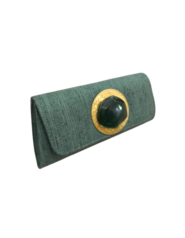 Portefeuille en jute vert orné d'une pierre 2