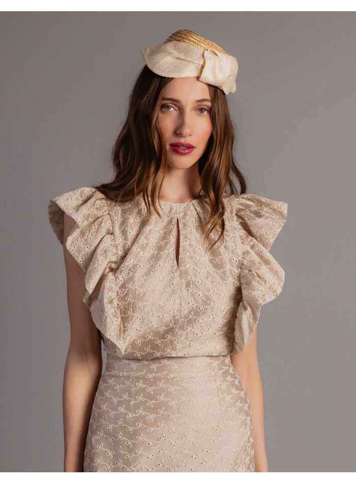 Casquette en raphia avec un nœud en lin beige