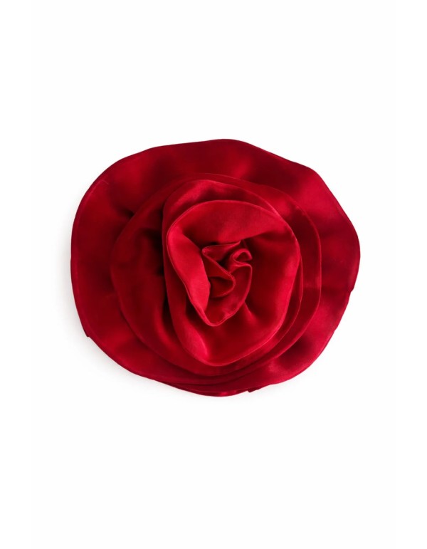 Flor de satén en color cereza 2