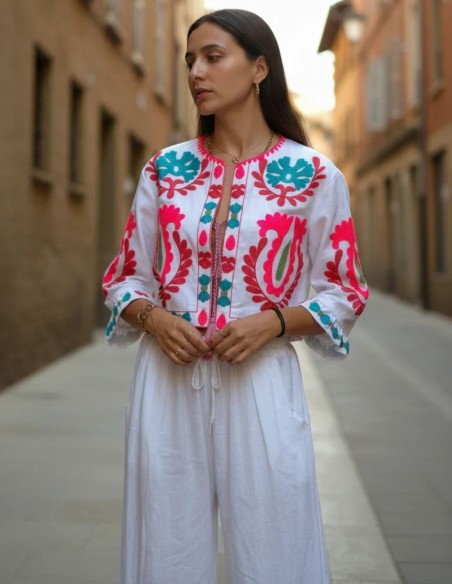 Short white kimono with colorful floral embroidery