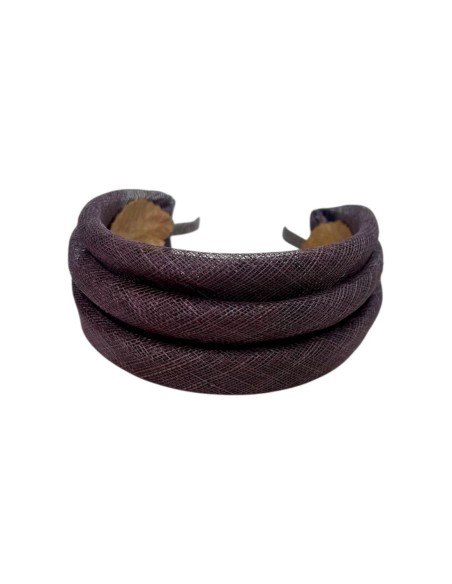 Diadema de rafia marrón chocolate para invitada