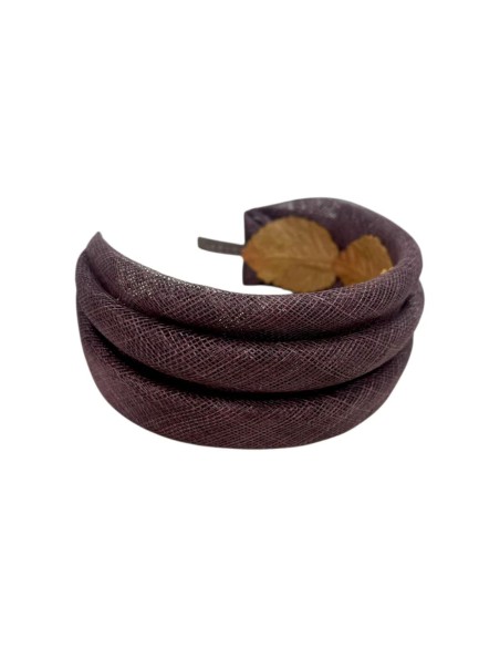 Bandeau en raphia marron chocolat pour invitée